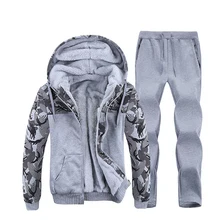 Спортивный костюм Для мужчин комплект из двух предметов Одежда высшего качества человек одежда камуфляж рукава Куртка с капюшоном+ штаны Зимние теплые Флисовые толстовки спортивный костюм