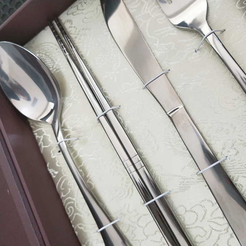 

Health Titanium tableware 4 piece set Titanium Spoon Fork Ti chopstick Titanium Knife Gift Package Selling