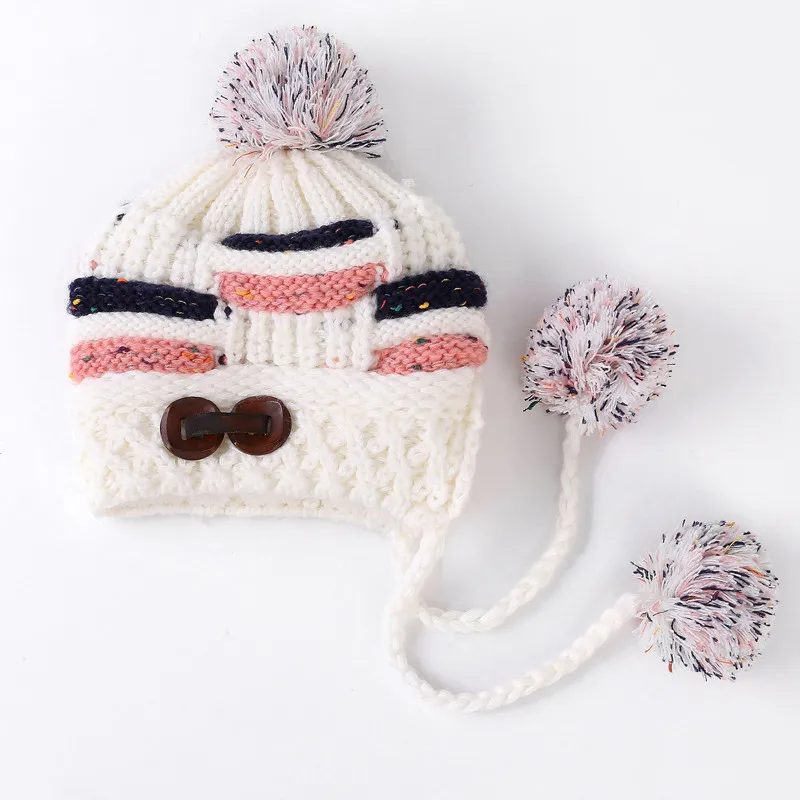 pom pom hat (6)