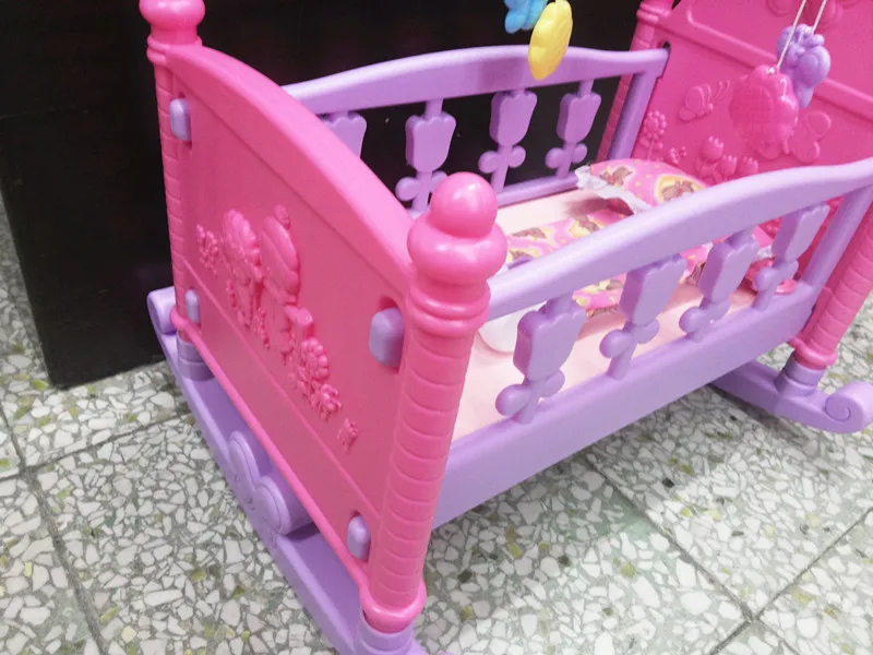 الإبداعية الطفل الفتيات مسرحية الأثاث اللعب دمى السرير مع لحاف وسادة أجراس المحمول 2 الحليب زجاجات الطفل هدية اللعب سرير مجموعة الإبداعية الطفل الفتيات مسرحية الأثاث اللعب دمى السرير مع لحاف وسادة أجراس المحمول 2 الحليب زجاجات الطفل هدية اللعب سرير مجموعة