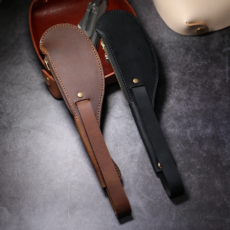

anti-lost anti-grab self-defense Boston leather beat crazy horse leather hand stitching oil edge pure copper buckle Coin Purse
