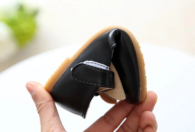 Girls shoes 13