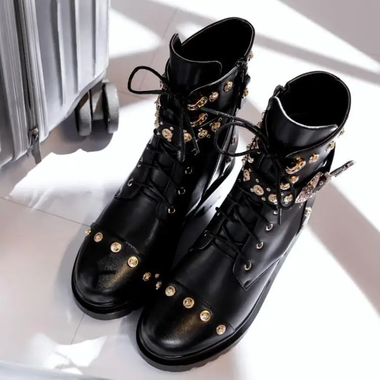 Croix Ceinture Zapatos Pour Boucle En Rivers Dame Frais Martin De Luxe Liée Fille Chaussures Or Clouté Femme Métal Cuir Noir Hiver Bottes YyIf76bgv