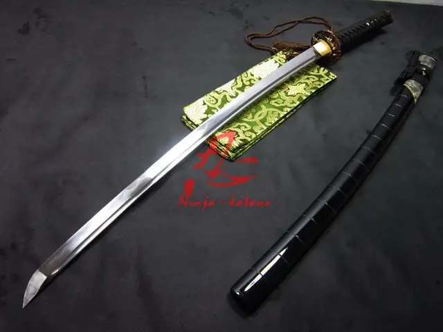 

Battle ready clay tempered folded blade japanese samurai katana cucurbit tsuba sharpened sword