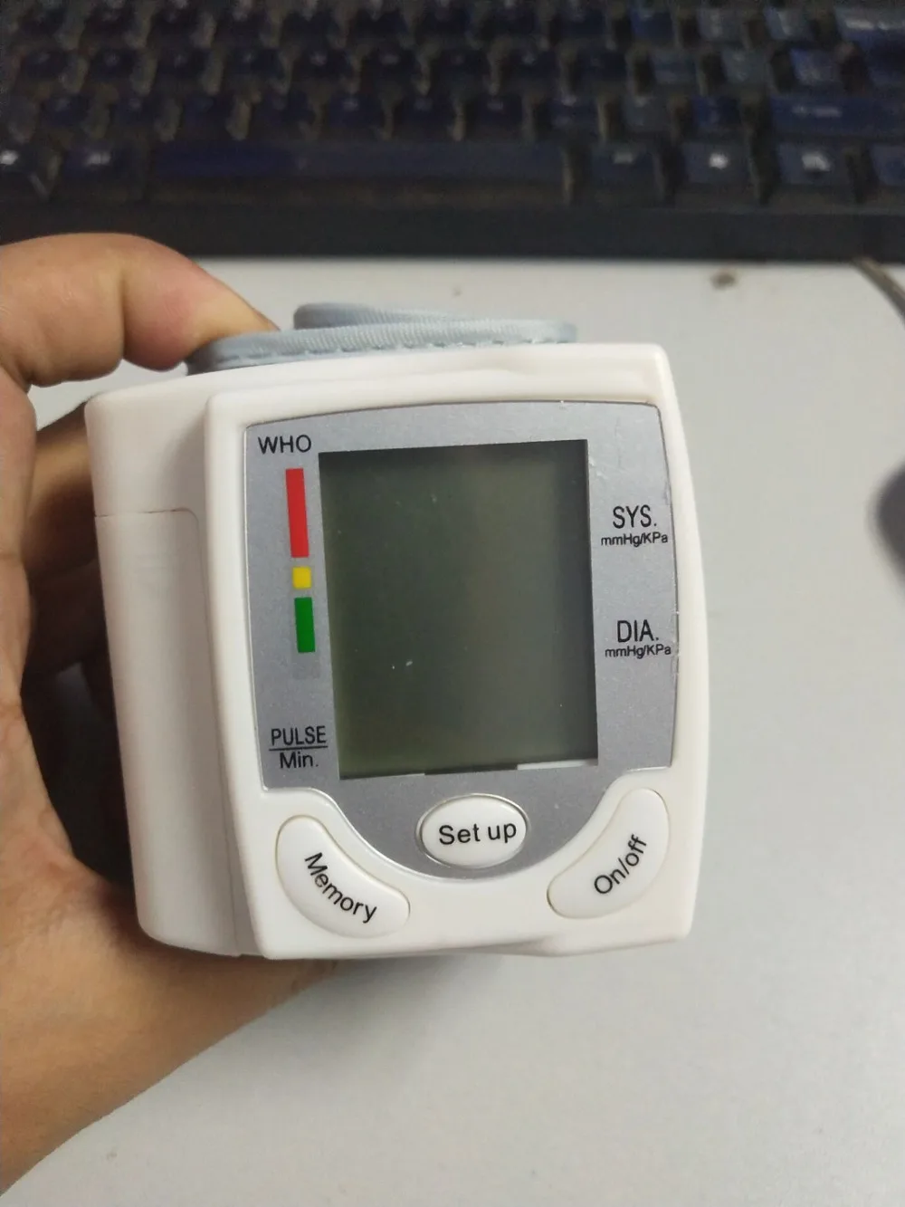 Household Automatic Wrist Blood Pressure Monitor Health Care Digital LCD Heart Beat Rate Pulse Meter Measure 5