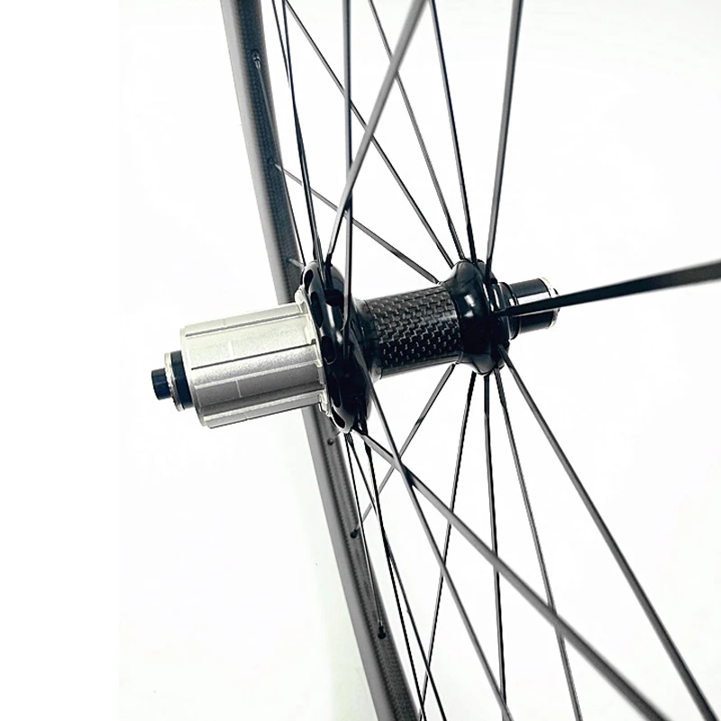 Sale 700c bicycle road wheels60x25mm clincher AC3 brake side R36 ceramics carbon wheels 1690g bicycle carbon wheels 1420 Spoke 3 Sale 700c bicycle road wheels60x25mm clincher AC3 brake side R36 ceramics carbon wheels 1690g bicycle carbon wheels 1420 Spoke 3