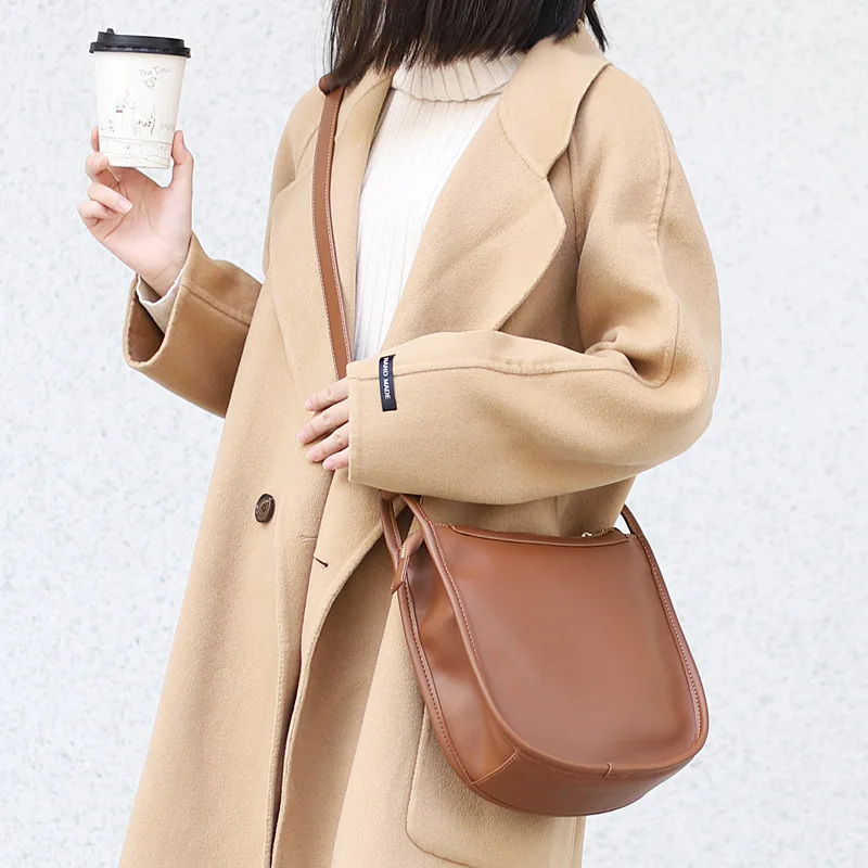 

Retro Crocodile-pattern Square Bag Simple Fashion Stone-pattern Single Shoulder Bag GIRLS smart casual leather hand bag