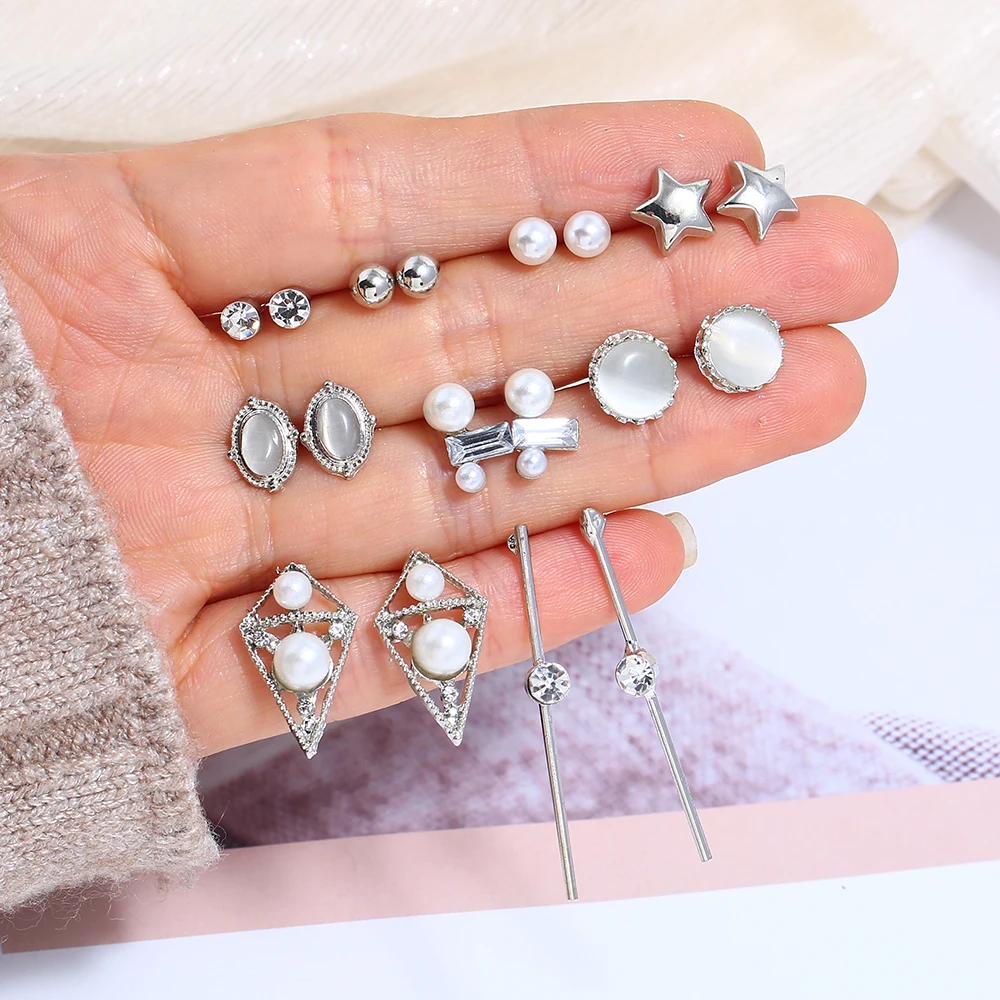 

Mixed Styels Women's Stud Earrings Rhinestone Gem Metal Ear Jewelry Party Earring Gothic Tassel Brincos Fashion 2019 Earrings