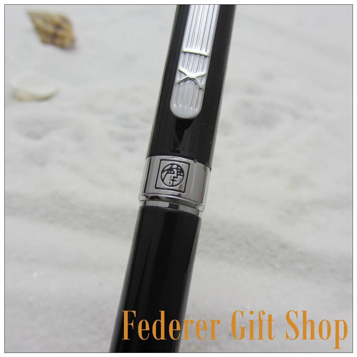 Caixa de Metal Presente do Negócio de Luxo Picasso Real P902 Série Cavalheiro Ágata Vermelha Caneta Roller Ball Caneta Esferográfica Caneta 17 High Quality ballpoint pen