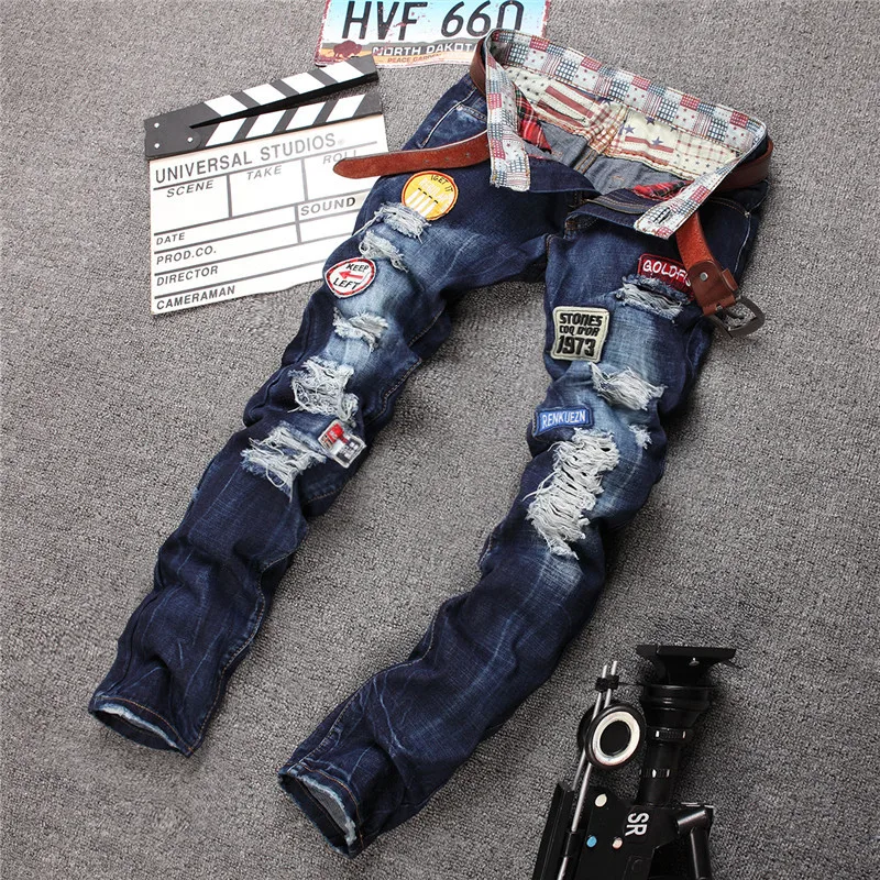 Fashion Retro Casual Brand Badge Jeans Men Slim Straight Legged Mens Jeans Classical Long Trousers Leisure