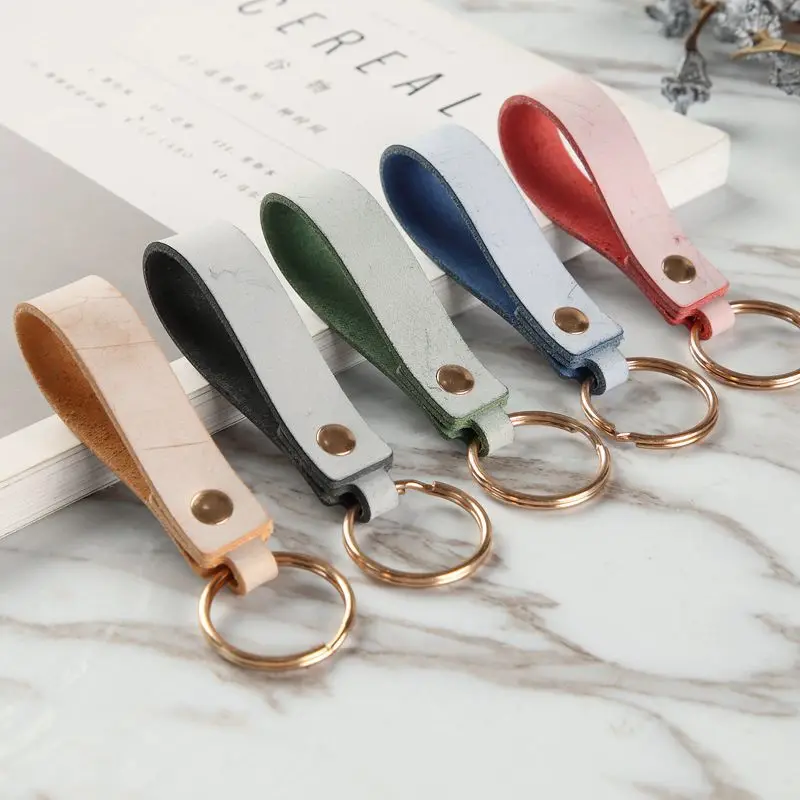 

High-Grade Genuine Leather Women Keychain Car Key Chains for Key Rings Holder Cute Purse Pendant Bag Charm Couples Lovers Gift
