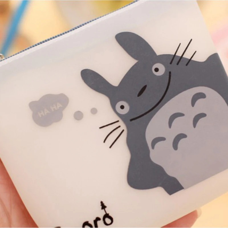 New Mini Zipper Lock Silicone Money Storage Bag Cute Cartoon Totoro Travel organizer For girls Portable coin earphone Holder6