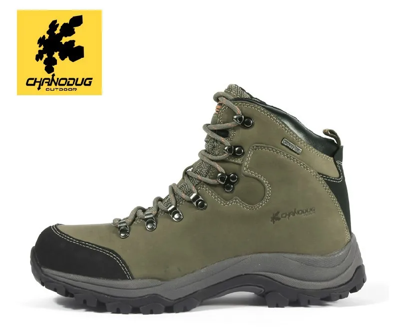 fashionable hiking shoes