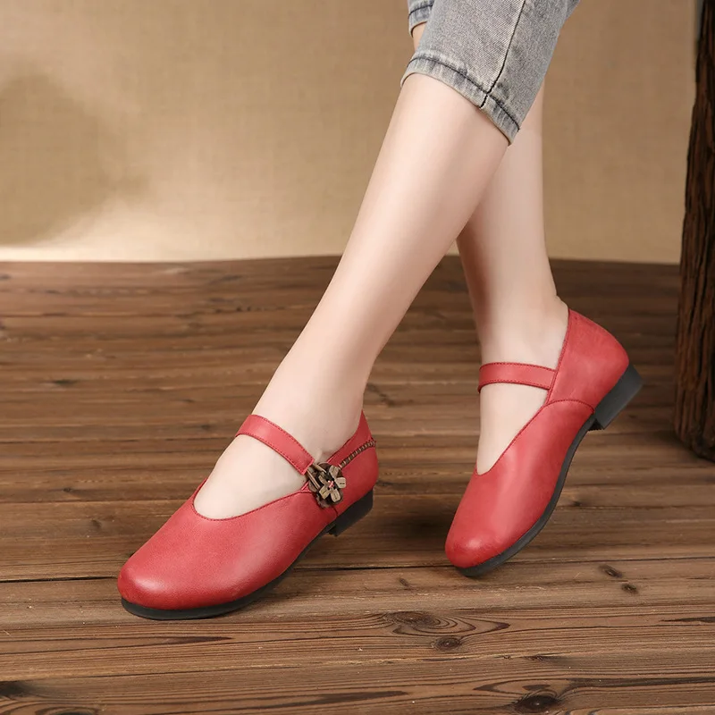 

Retro Style Mother Shoes Genuine Leather Handmade Ladies Red Vintage Flower Button Shoes Low Heel Round Toe Summer Shoes