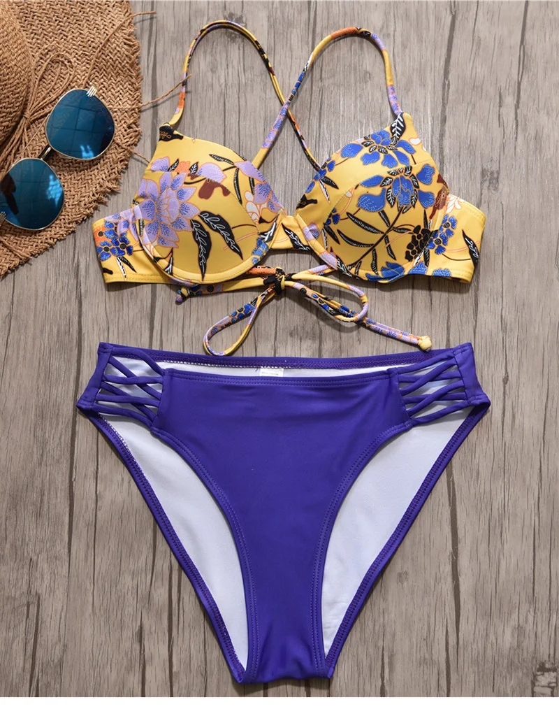 bikini women (3)