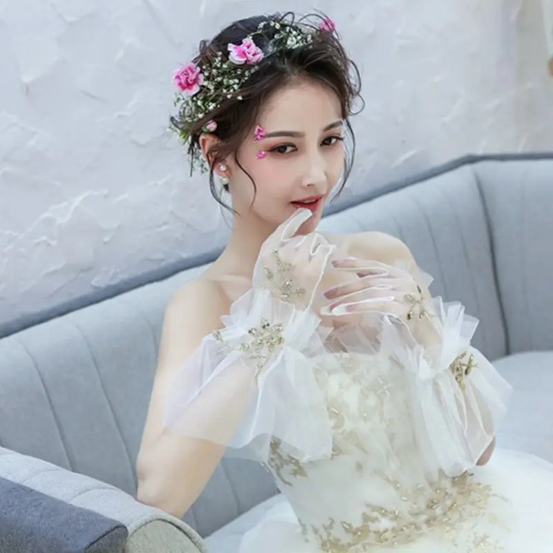 

Women Bridal Wedding Ruffled Mesh Gloves Metallic Glitter Gold Sequins Flower Embroidery Full Finger Mittens Party Costume