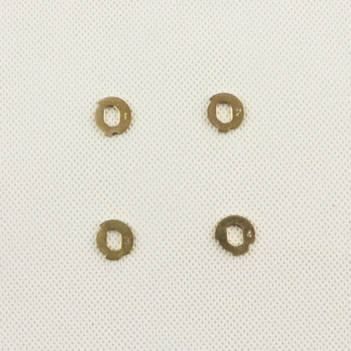  (11)