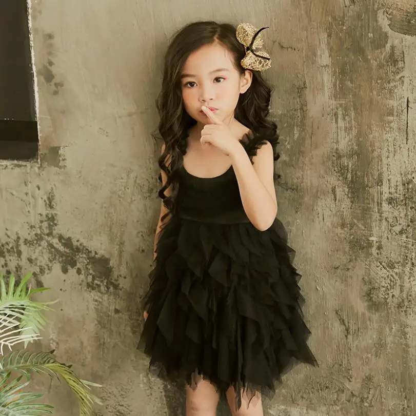 girl dressed in black