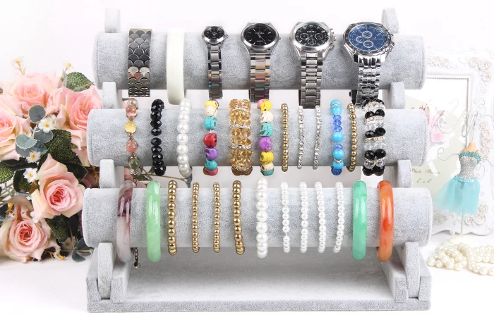 Free shipping Icepatterned quality velvet bracelet holder watch frame bracelet holder jewelry accessories display rack props Jewelry Packaging