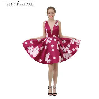 

2020 Sexy Burgundy Cocktail Dresses Floral Print Vestido De Festa Curto De Luxo Deep V Neck Open Back Homecoming Party Dress