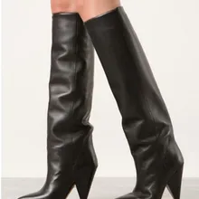 Брендовые кожаные сапоги до колена для подиума; женская обувь без шнуровки на каблуке-шпильке; сезон осень-зима; женские пикантные непромокаемые сапоги с острым носком на высоком каблуке