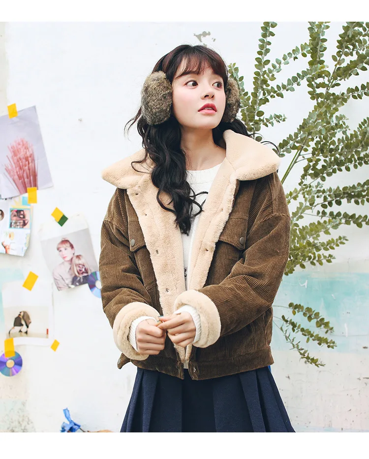 4546935300_264064805