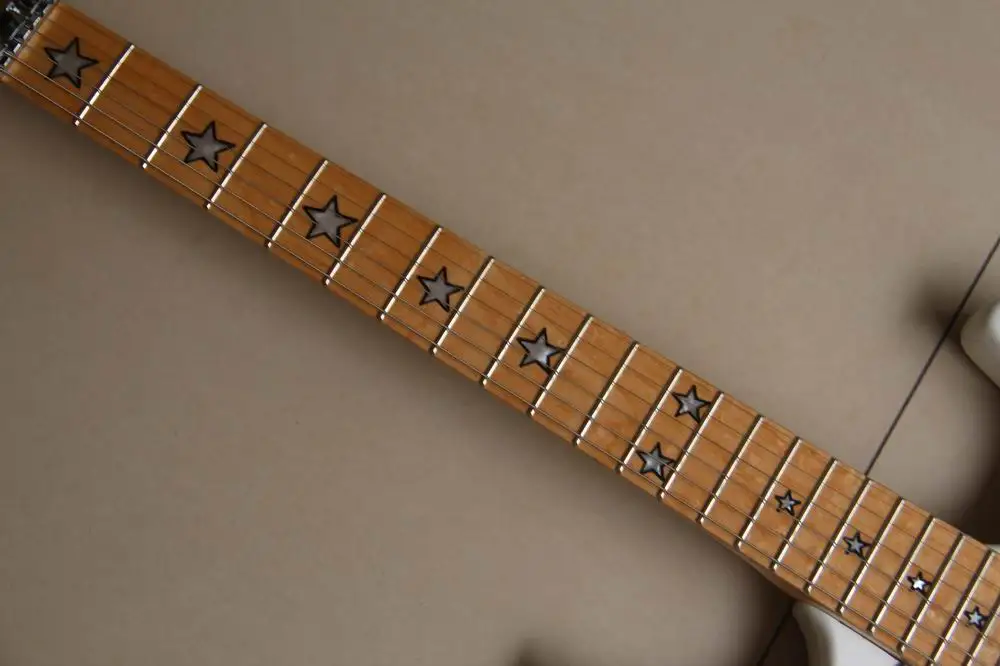 Wholesale Str electric guitar with tremoloe five star inlay in white