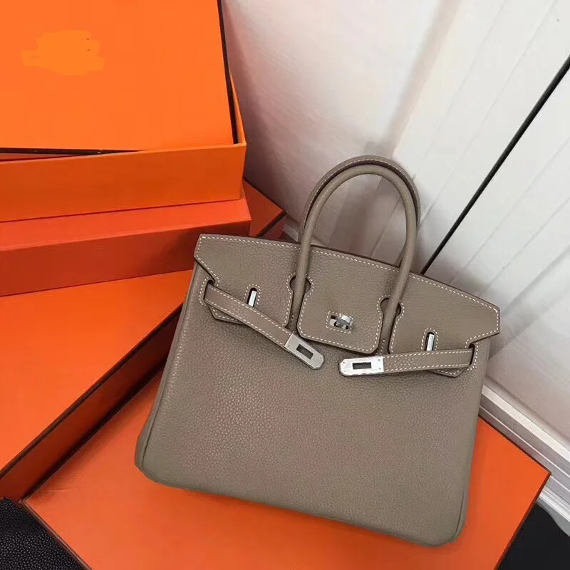 WW0534 100% Genuine Leather Luxury Handbags Women Bags Designer Crossbody Bags For Women Famous Brand Runway WW0534 100% Genuine Leather Luxury Handbags Women Bags Designer Crossbody Bags For Women Famous Brand Runway