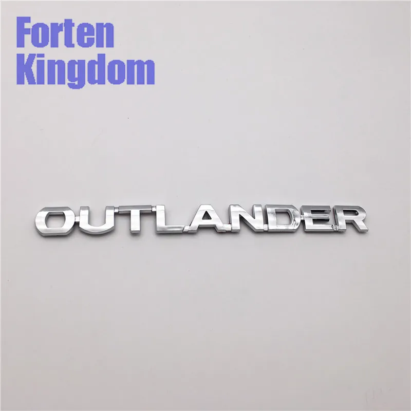 OUTLANDER badge 02