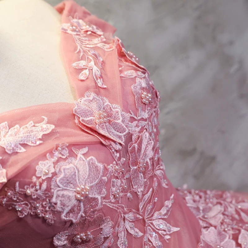 

100%real slash collar flower embroidery cosplay ball gown medieval dress Renaissance gown queen Victorian Belle Ball