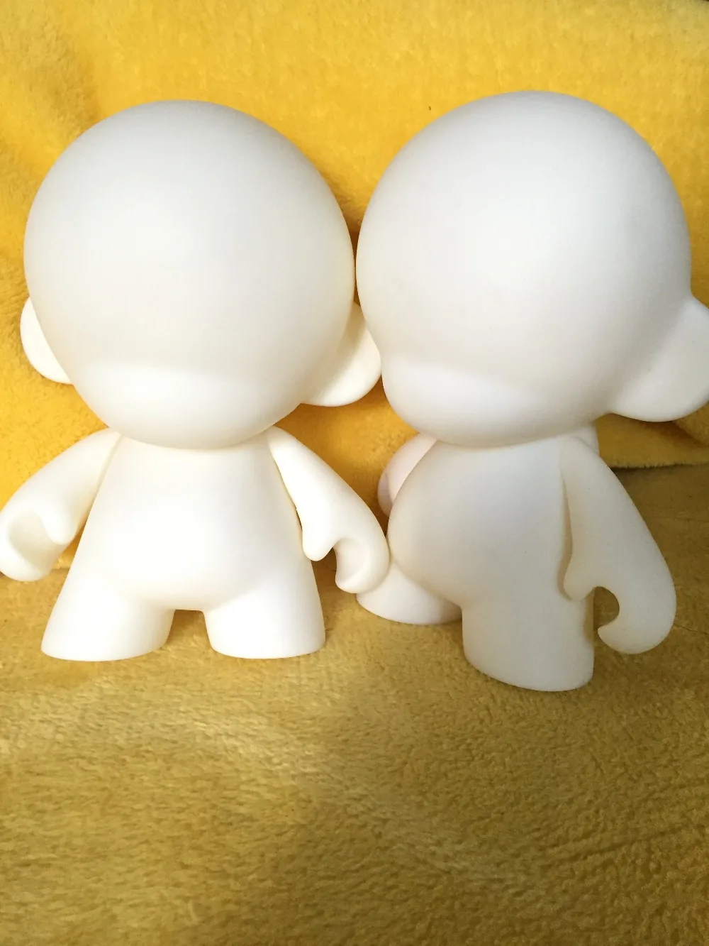 

5pcs/Lot 4.4 inch Kidrobot Munny white dolls do it yourself DIY Vinyl Art Figure toys With Opp Bag