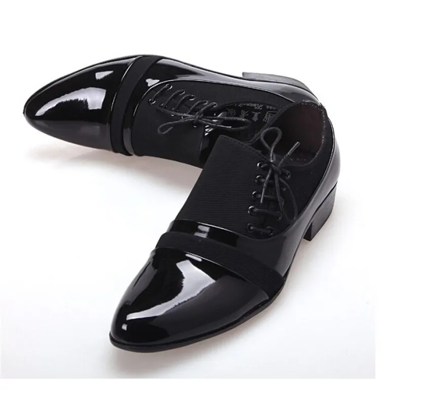 Movechain/Модная Мужская обувь для свадебной вечеринки; мужские черные кожаные модельные офисные туфли на плоской подошве без шнуровки; мужские повседневные оксфорды для вождения