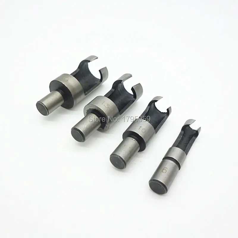4 PIECE PLUG CUTTER SET  (2)