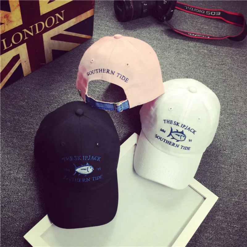 

Fashion Summer women pink baseball Cap with embroidered fish white Hat Cap black Snapback Sport female peaked cap Unisex