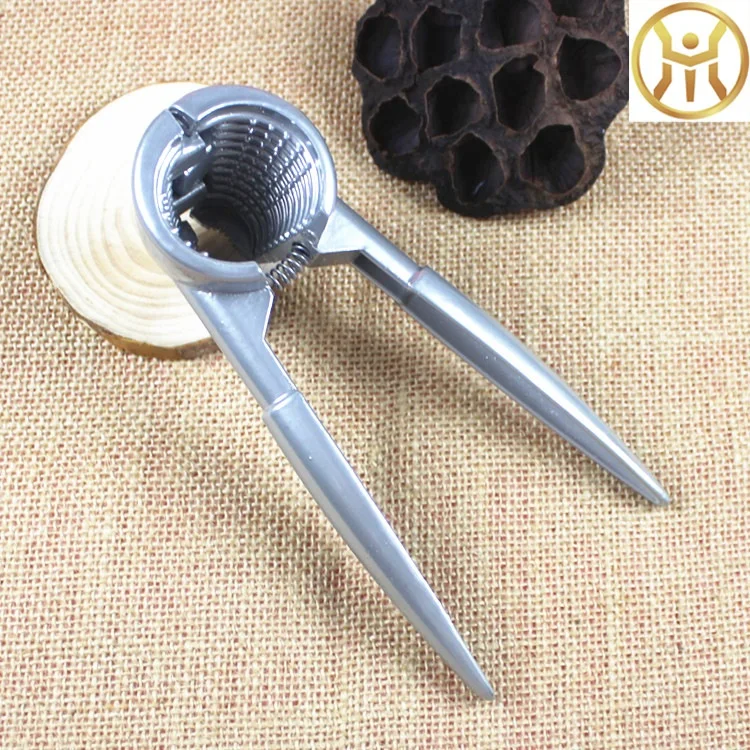 ShellerPliers Multi Function Kitchen Tool Nut Cracker Sheller Walnut