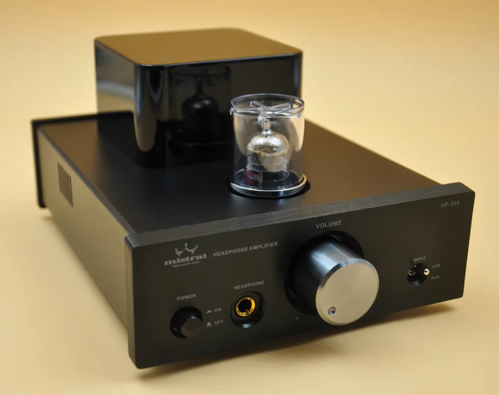 Mistral HP-509 Class A Vacuum Tube Headphone Amplifier, Preamp with 24bit /192kHz DAC Mistral HP-509 Class A Vacuum Tube Headphone Amplifier, Preamp with 24bit /192kHz DAC