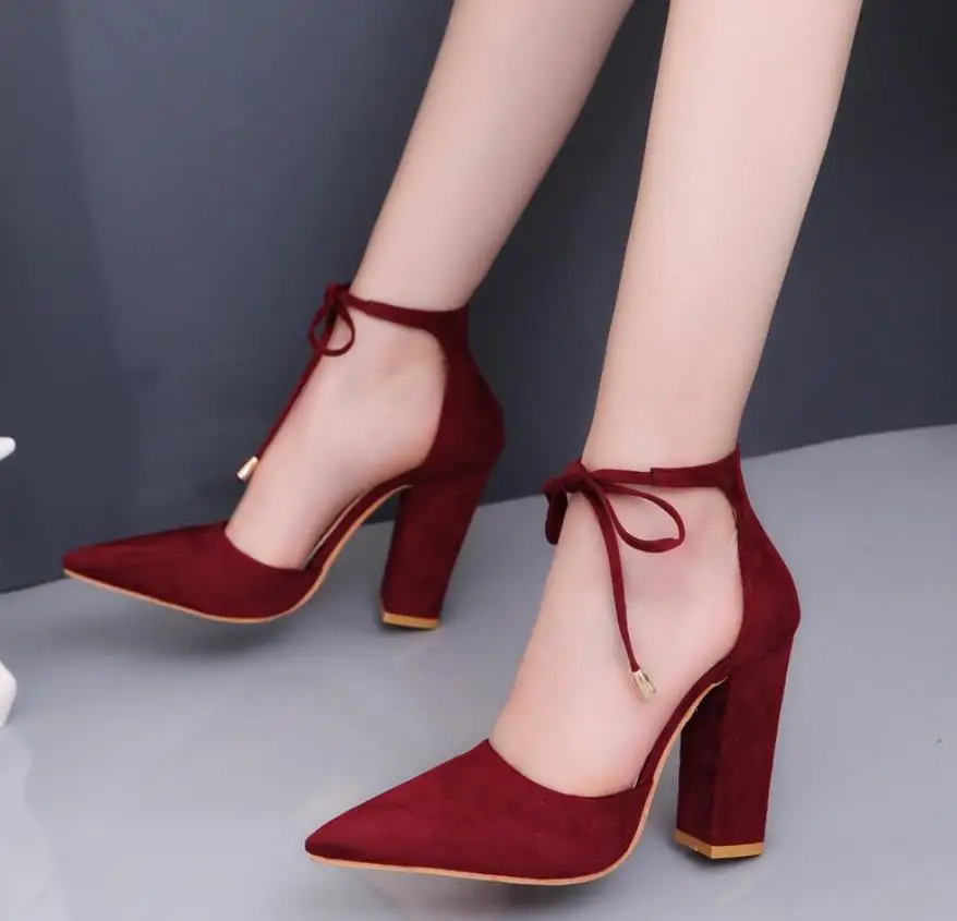 pointed strappy shoes