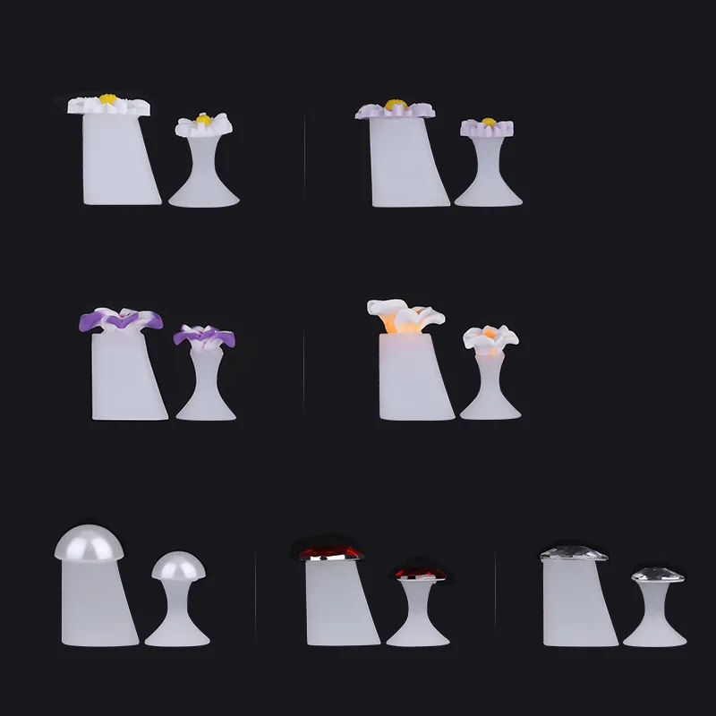 8pcs Nail art Toe Separator Flower Heart Pearl Diamond Silicone Foot Toes Separators Silica Gel Finger 5