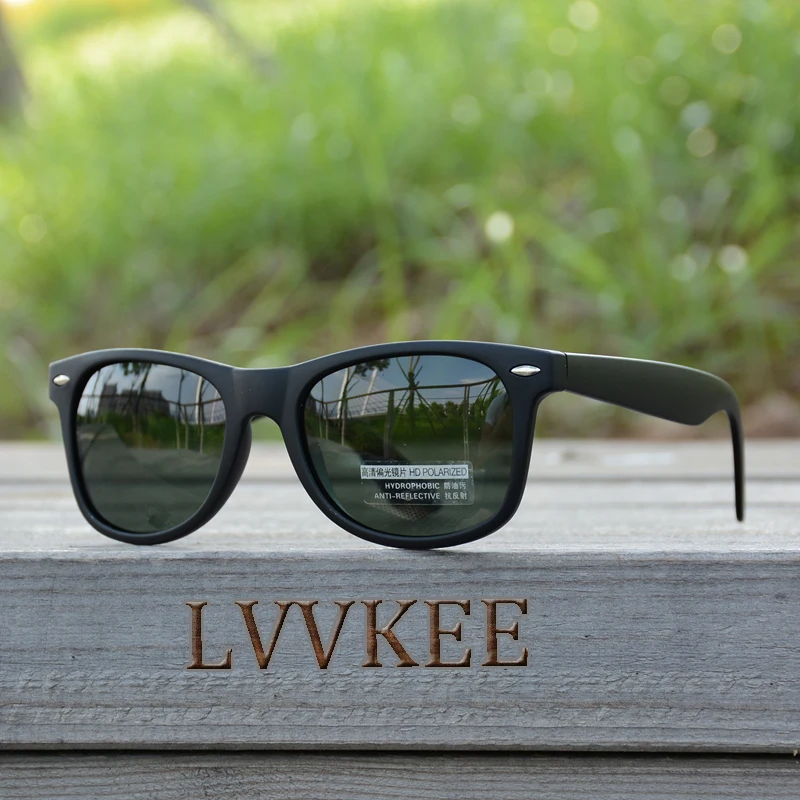 HOT-LVVKEE-brands-high-Quality-fashion-Men-Classic-Women-Polarizer-frame-sunglasses-UV400-HD-Travel-Jacket (2)