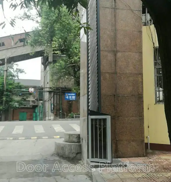 b4