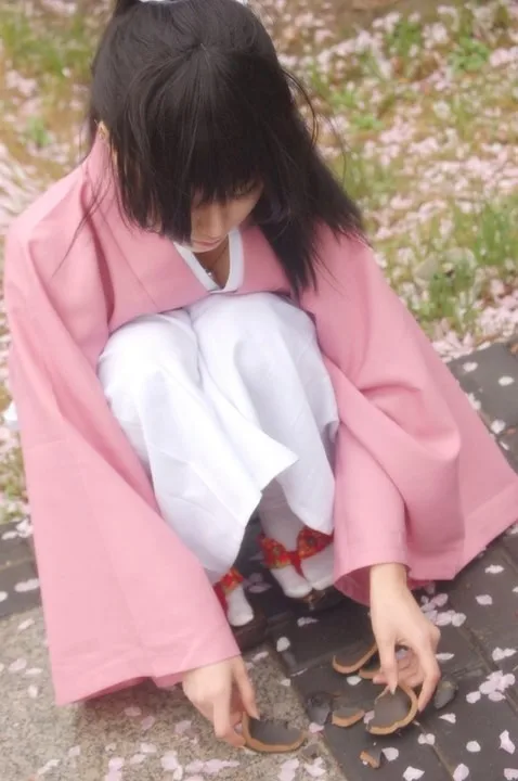 (2)