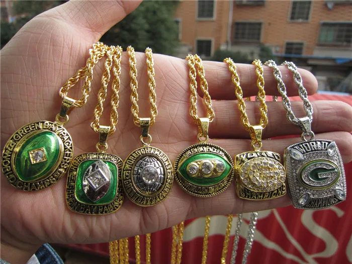 1961 1965 1966 1967 1996 2010 Green Bay Packers Super Bowl Championship Pendant Necklace font b
