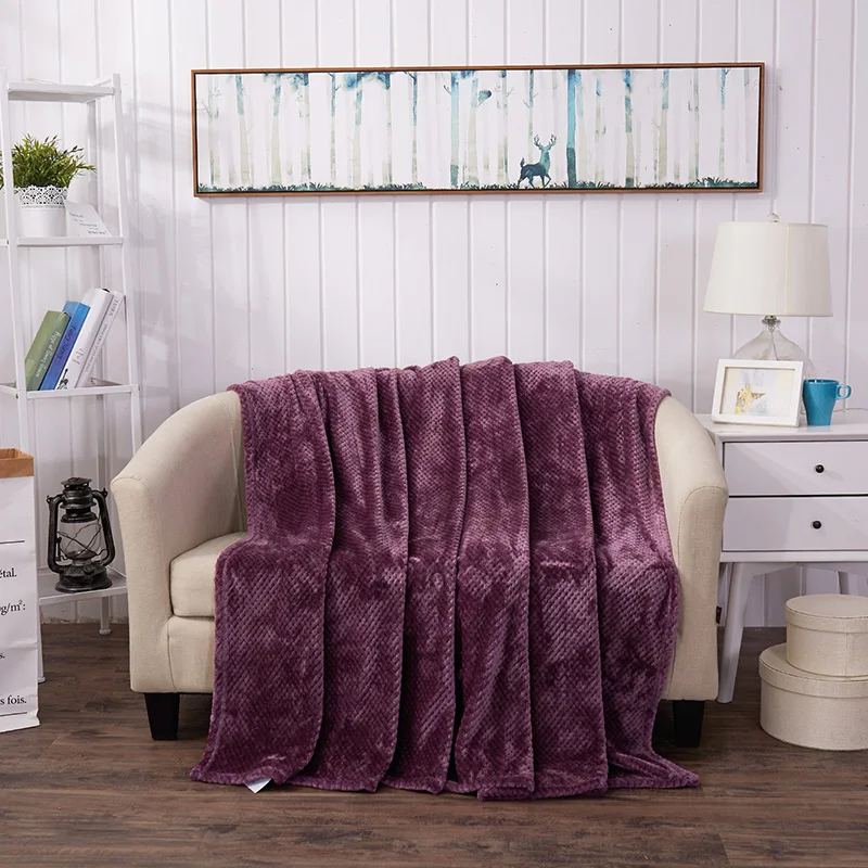 

Autumn and winter solid color pineapple blanket Thicken plush bedspread blanket Super Soft Flannel Blanket for the sofa/Bed/Car