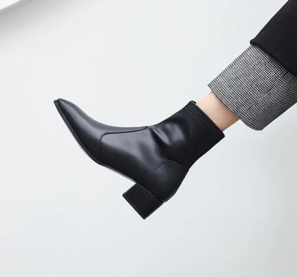 Vangull/женские ботинки из флока и эластичной ткани; Замшевые полусапожки; модные классические ботинки ручной работы с острым носком; универсальная стелька из овчины - Цвет: black light