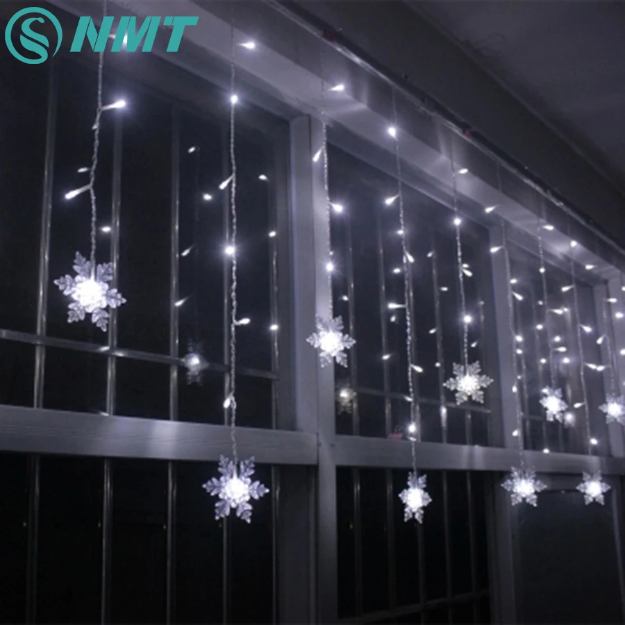 Holiday Lighting 3.5M 96 LED Snowflake Fairy Curtain LED String Lights Outdoor Christmas Lights For Home Party Xmas Decoration