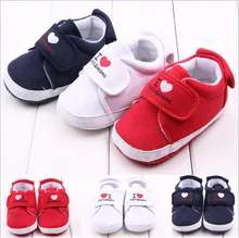 2015 Fashion Heart-shaped Lovely Baby Shoes Toddler Boys Girls Soft Bottom Footwear Newborn Baby Sport Shoes First Walkers