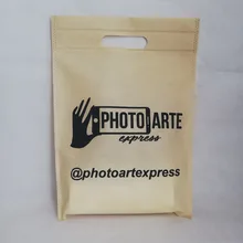 500 шт/партия 30x25 см на заказ Многоразовые Нетканые хозяйственные сумки с одной печать цветного логотипа для продвижения магазина/подарок/обувь и вечерние