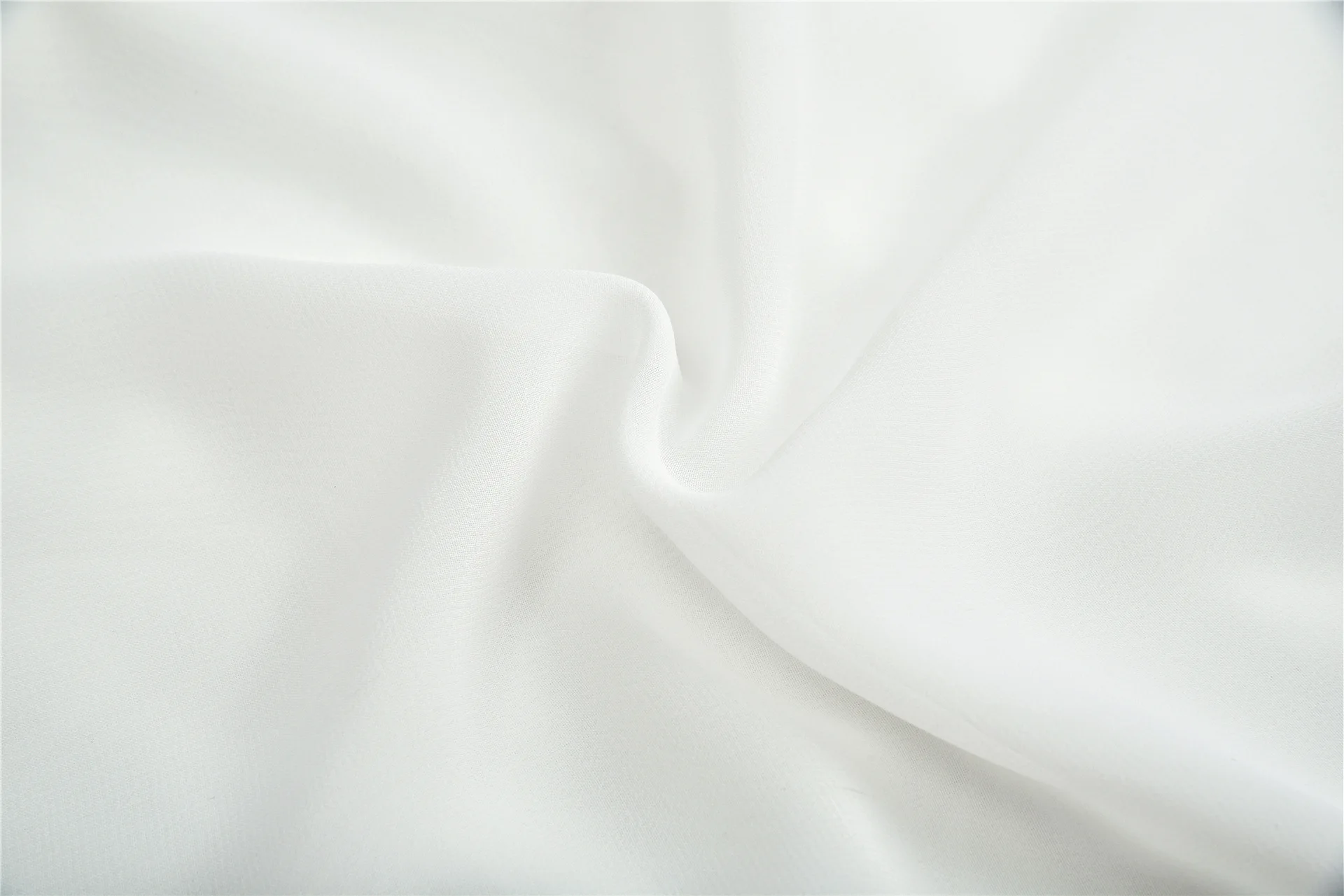 Boho шифон Кружева сращивания белый вышивка полый комбинезон с длинным рукавом Глубокий V шеи женский игровой костюм летний повседневный комбинезон
