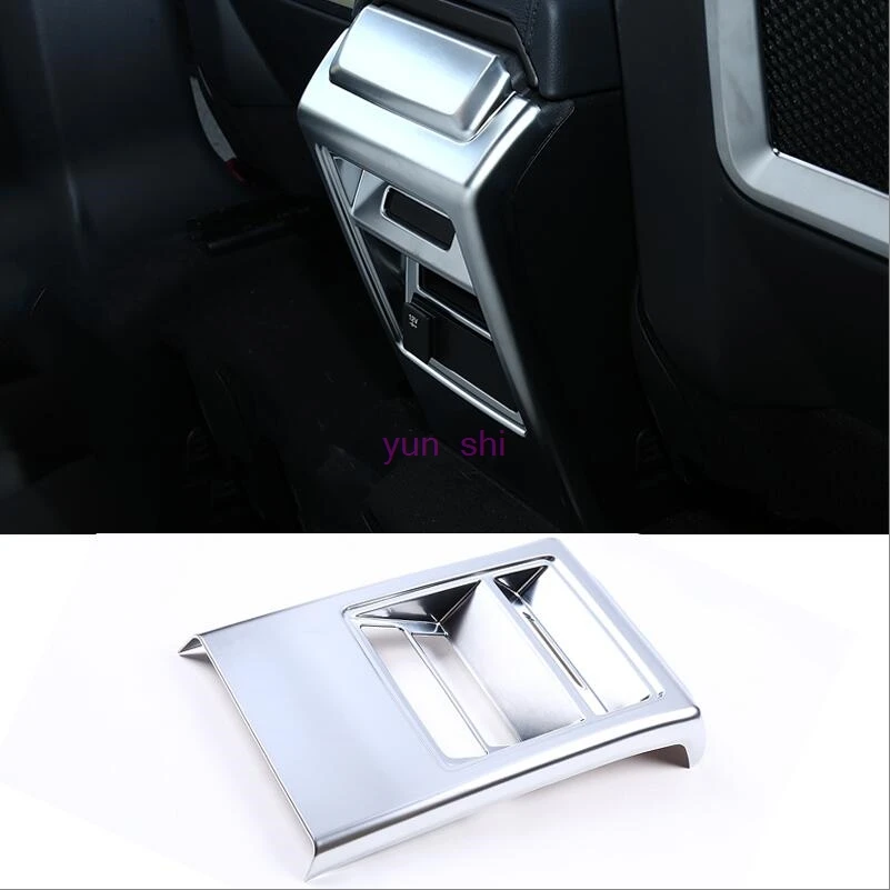 ABS chrome Car Rear Air Outlet Frame Row AC Vent Cover Sticker Car-styling For 2015 16 Land Rover Discovery Sport Accessories
