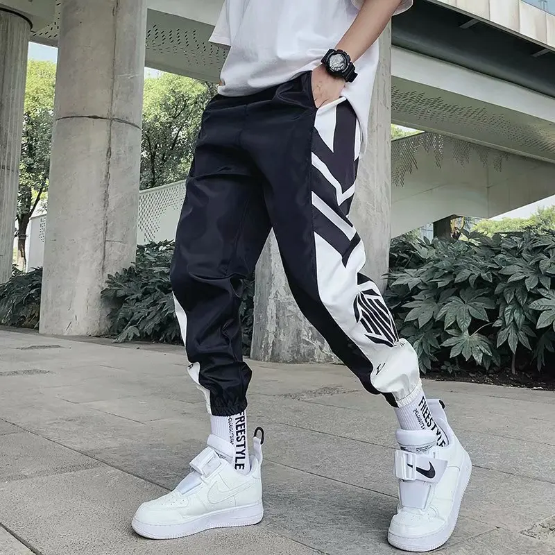 

Men's Pants Pocket Cool Loose Men Cool HipHop Striped New Fashion Black Joggers Pants Trousers Men Streetwear